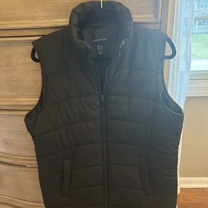 Lands End black vest, size medium.